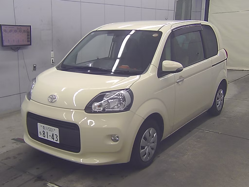 TOYOTA PORTE