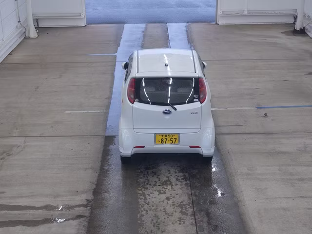 SUBARU R2