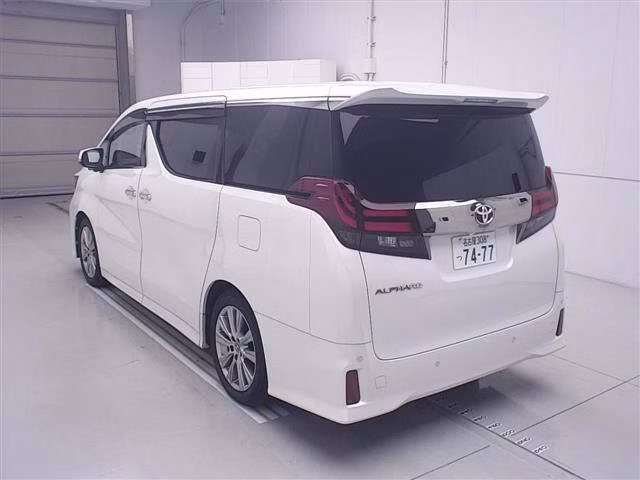 TOYOTA ALPHARD