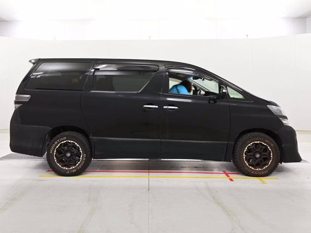 TOYOTA VELLFIRE