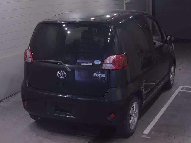 TOYOTA PORTE
