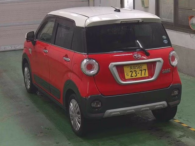 DAIHATSU CAST