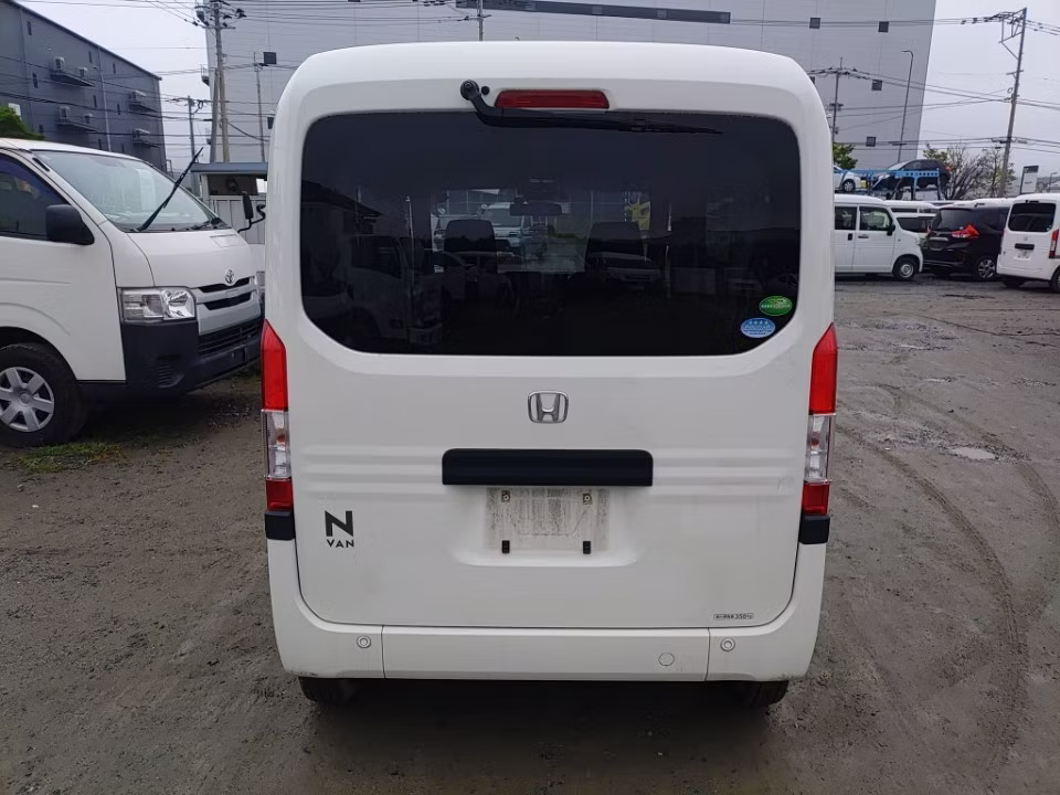 HONDA N-VAN