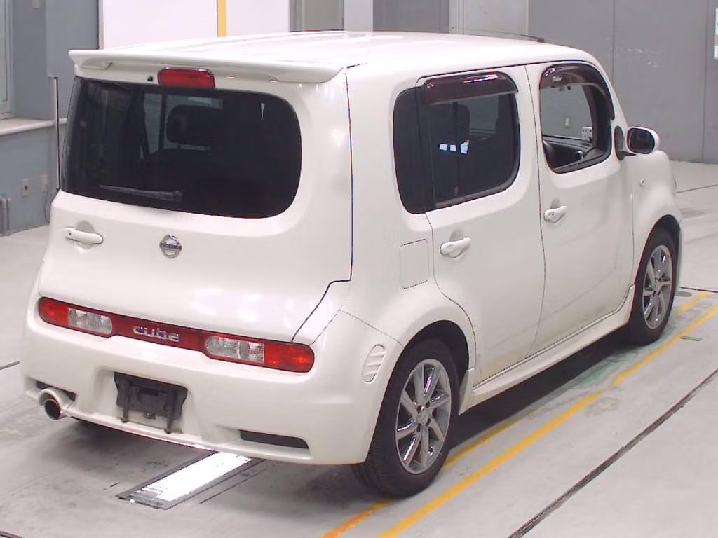 NISSAN CUBE