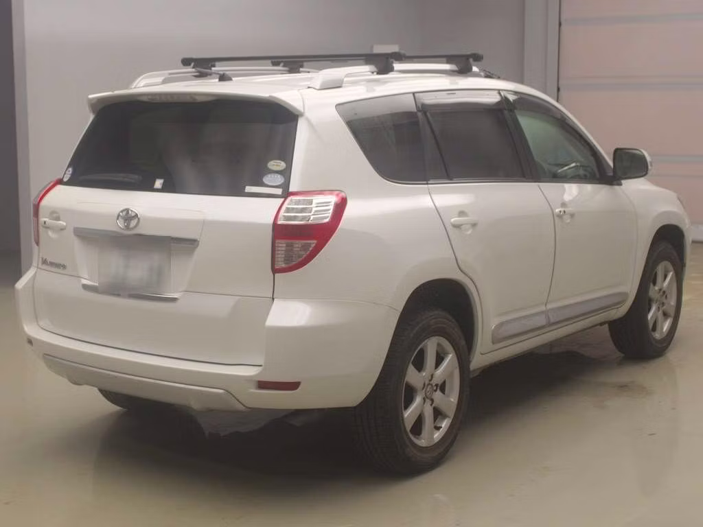 TOYOTA VANGUARD