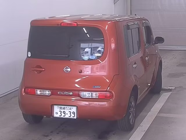 NISSAN CUBE