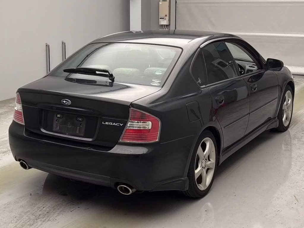 SUBARU LEGACY B4