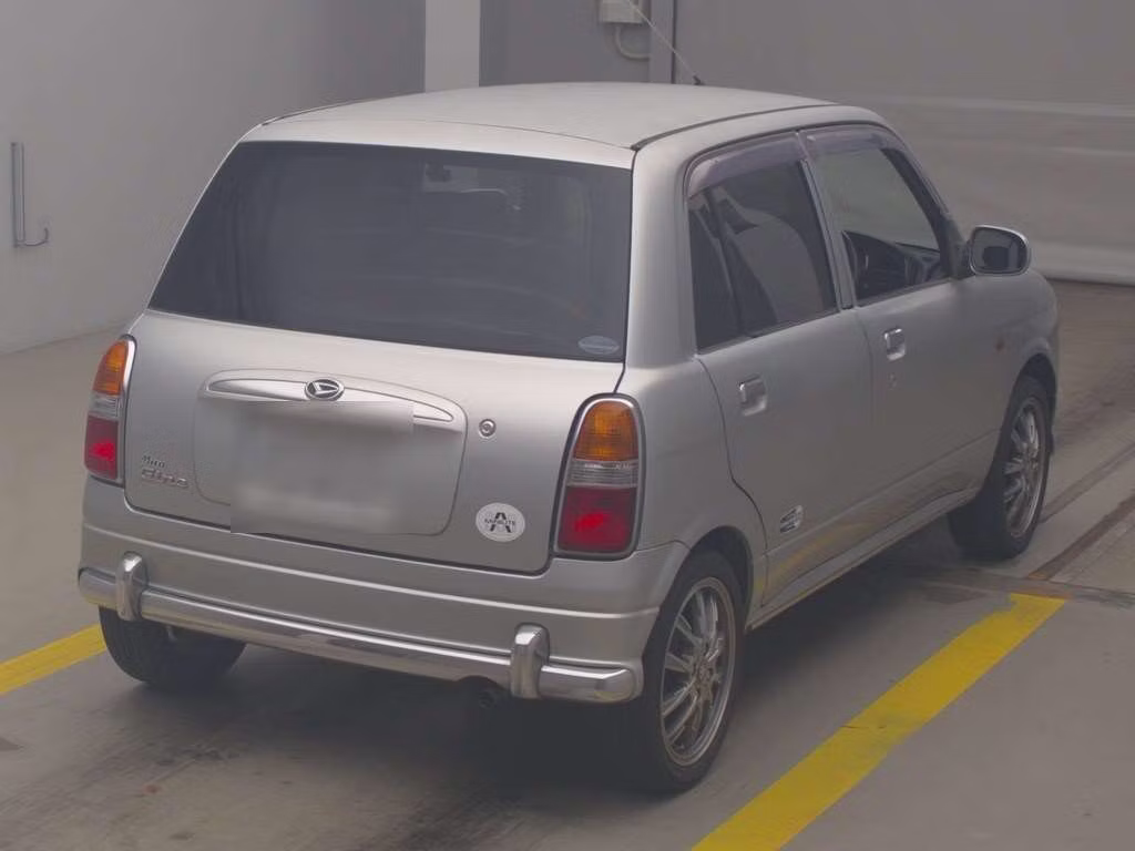 DAIHATSU MIRA GINO