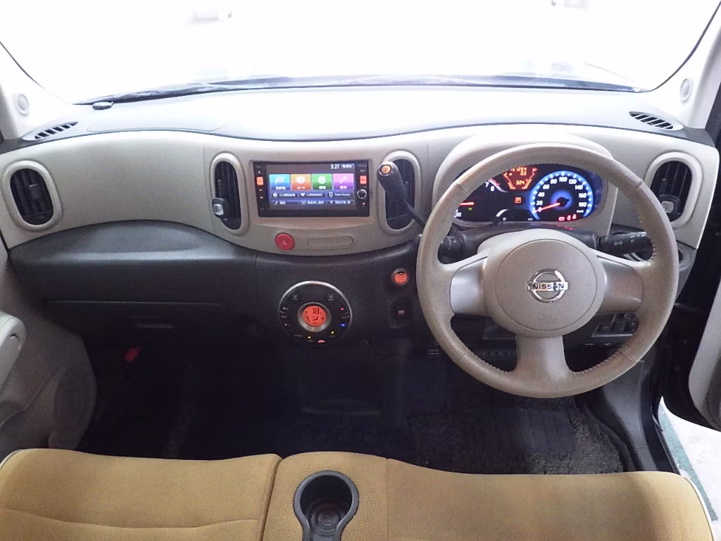 NISSAN CUBE