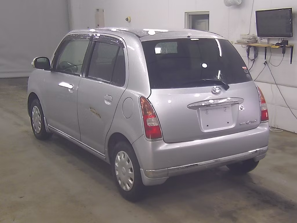 DAIHATSU MIRA GINO