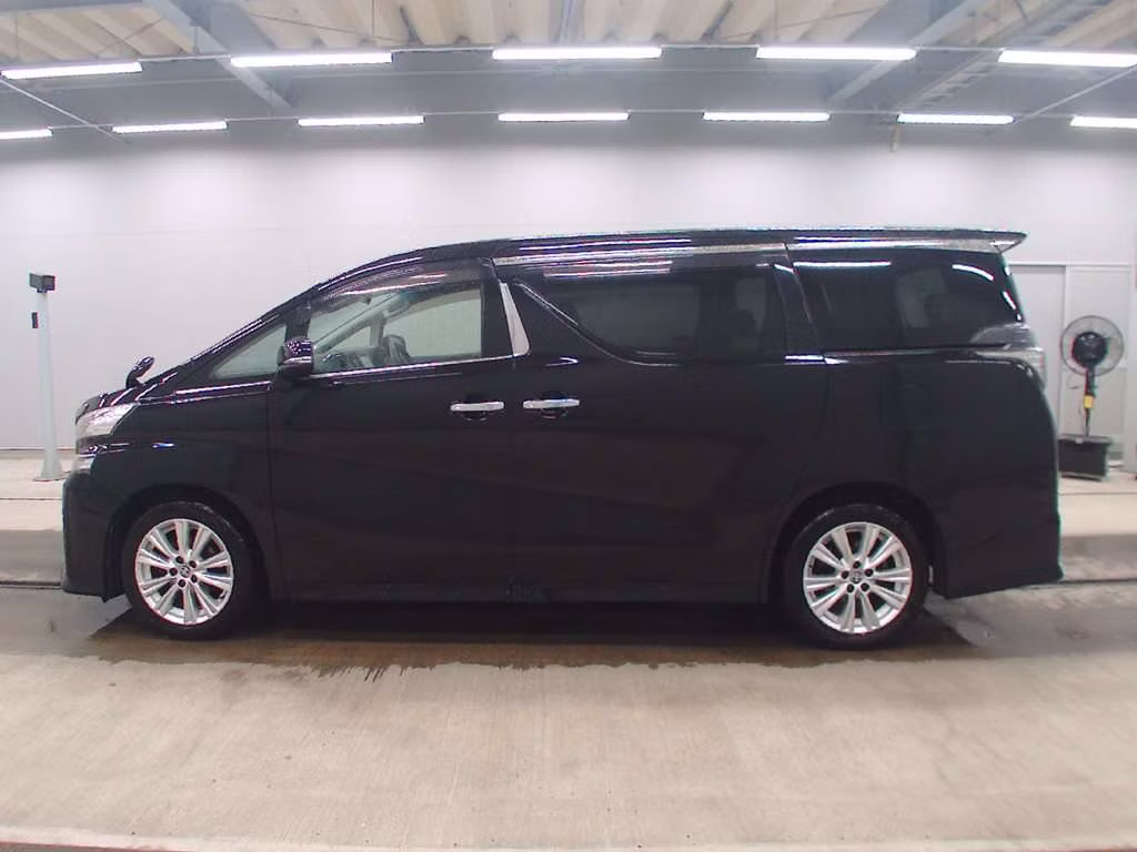 TOYOTA VELLFIRE