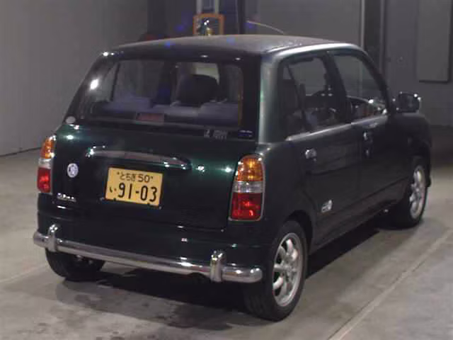 DAIHATSU MIRA GINO