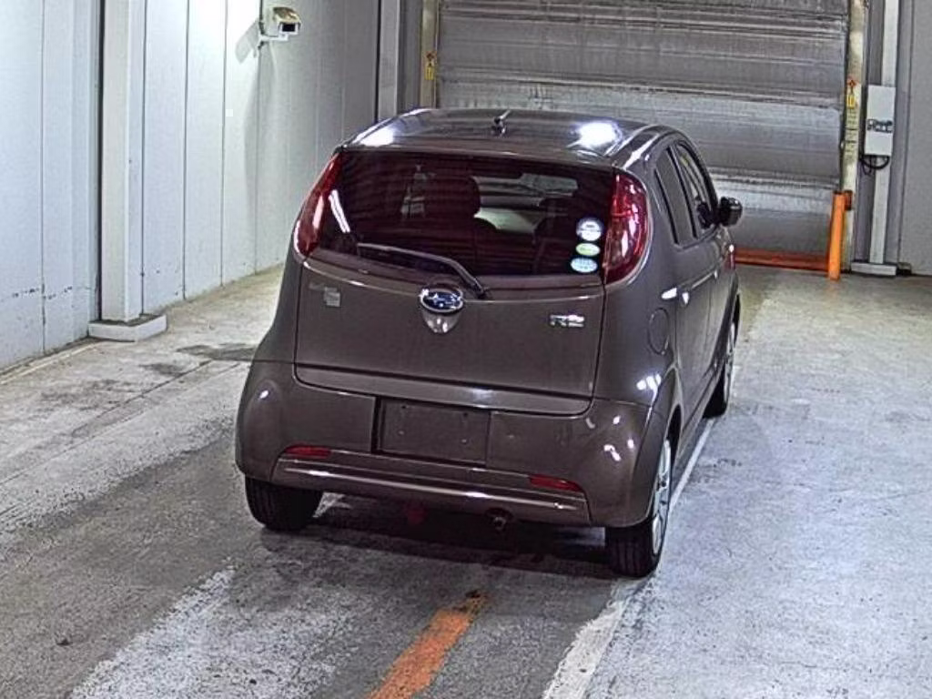 SUBARU R2