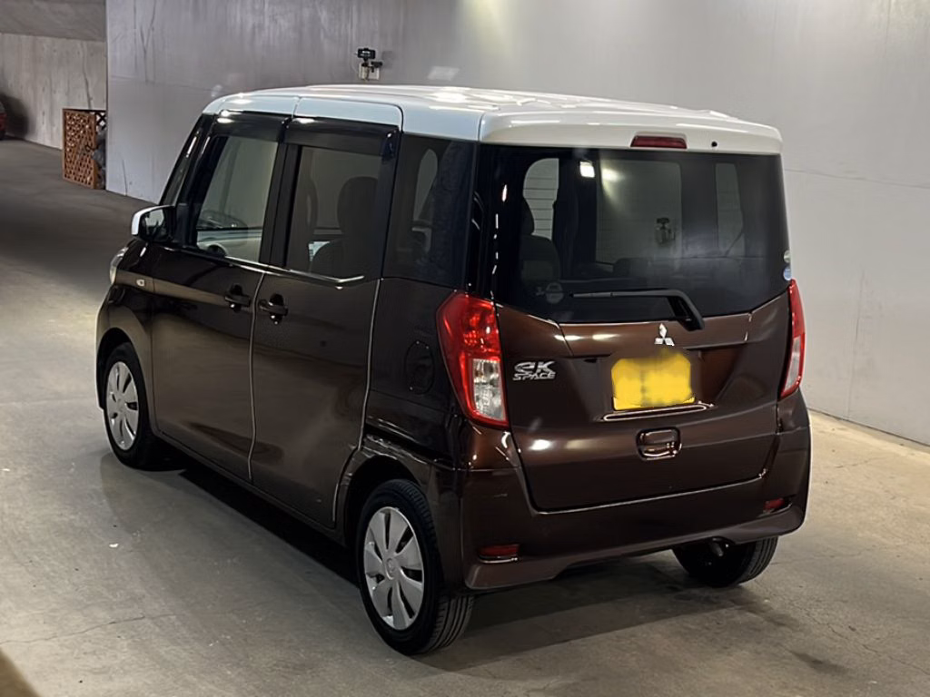 MITSUBISHI EK SPACE