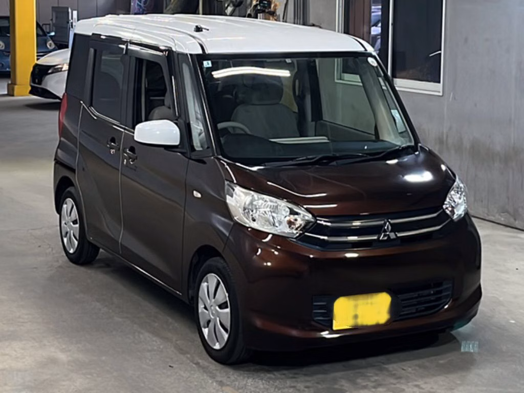 MITSUBISHI EK SPACE