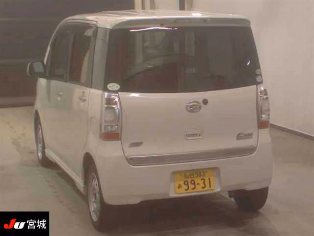 DAIHATSU TANTO EXE