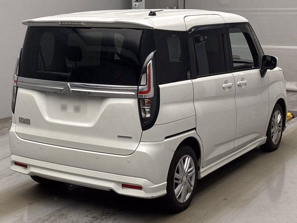 MITSUBISHI DELICA D:2