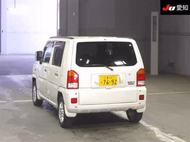 DAIHATSU NAKED