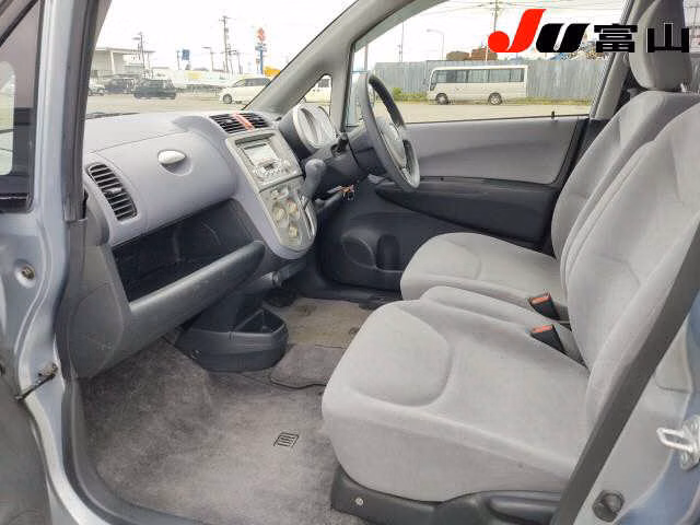 HONDA LIFE