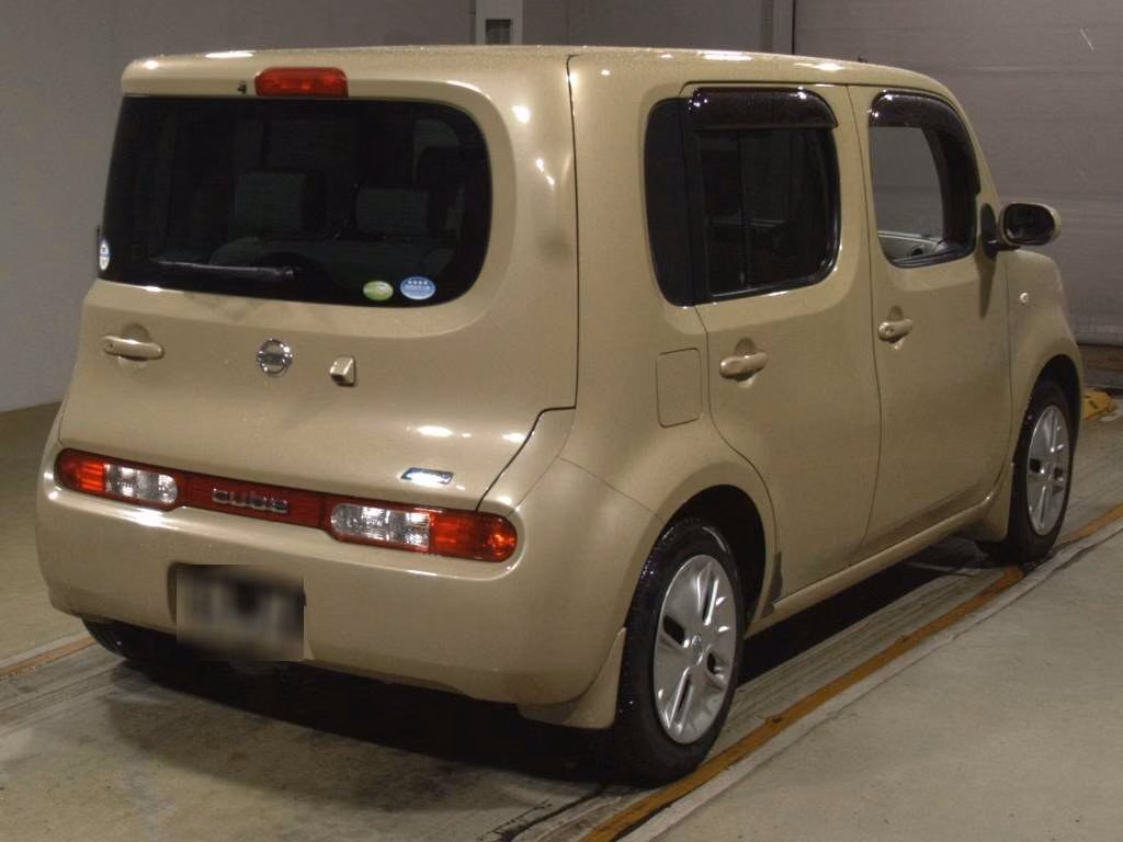 NISSAN CUBE