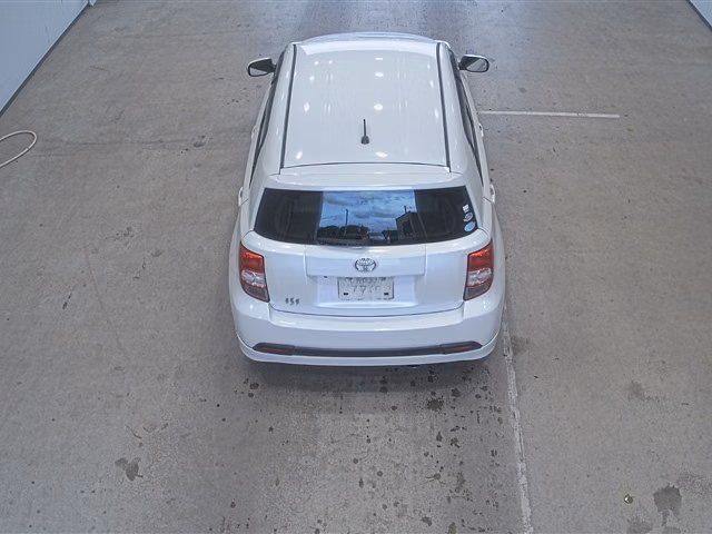 TOYOTA IST