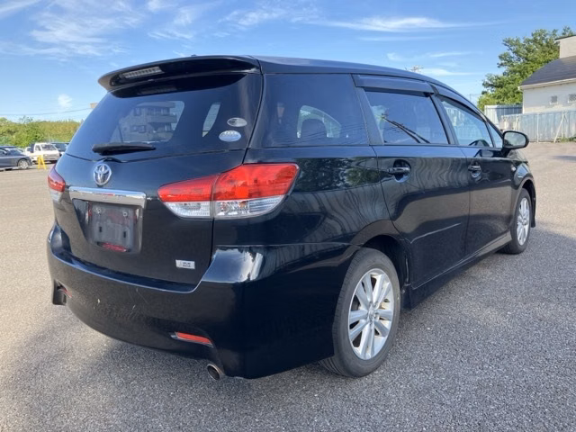 TOYOTA WISH