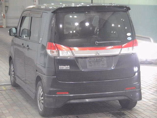 MITSUBISHI DELICA D:2