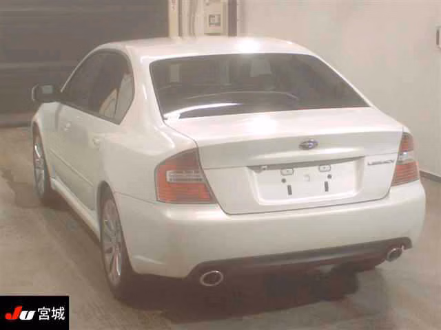SUBARU LEGACY B4