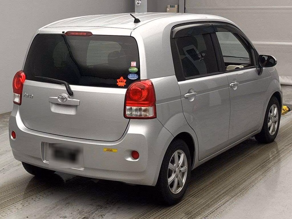TOYOTA PORTE
