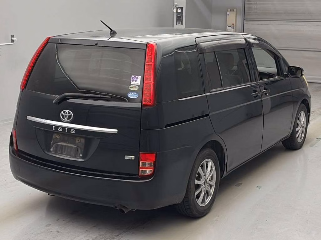 TOYOTA ISIS