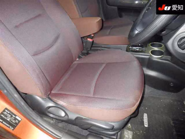 MAZDA VERISA