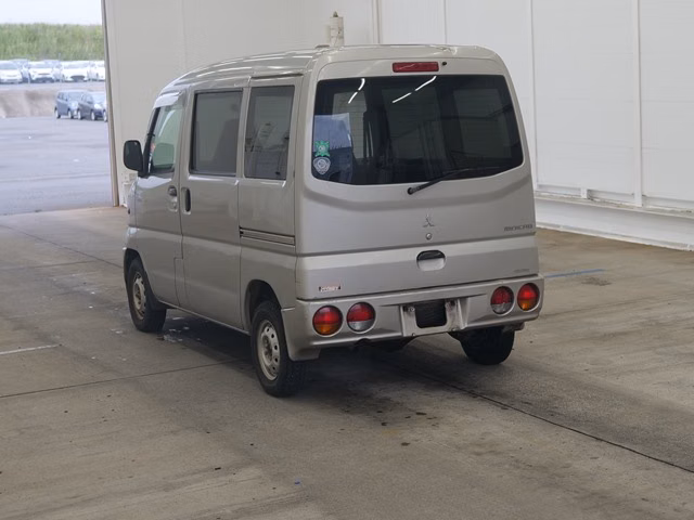 MITSUBISHI MINICAB