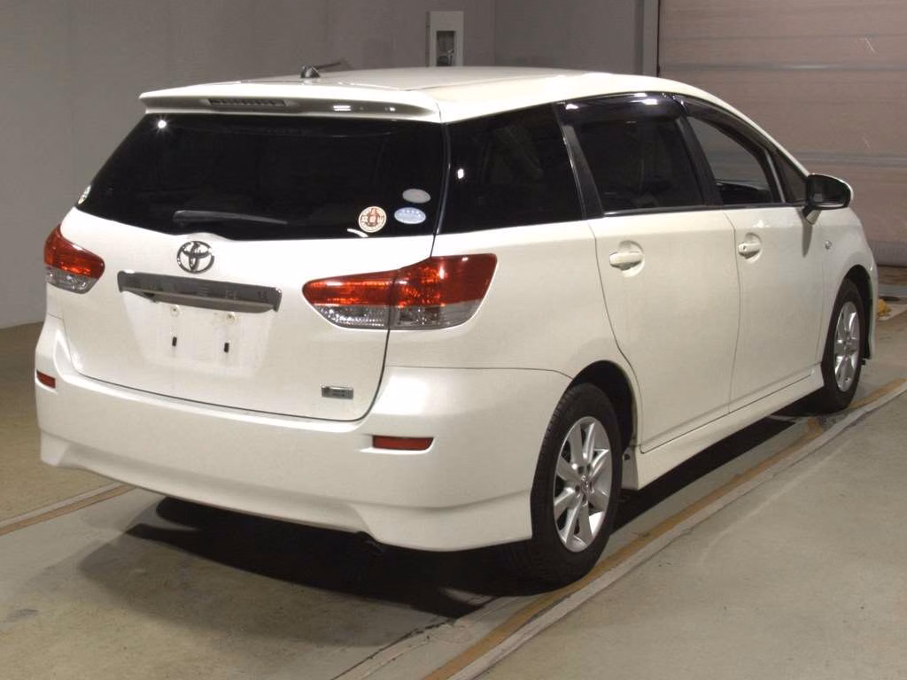 TOYOTA WISH