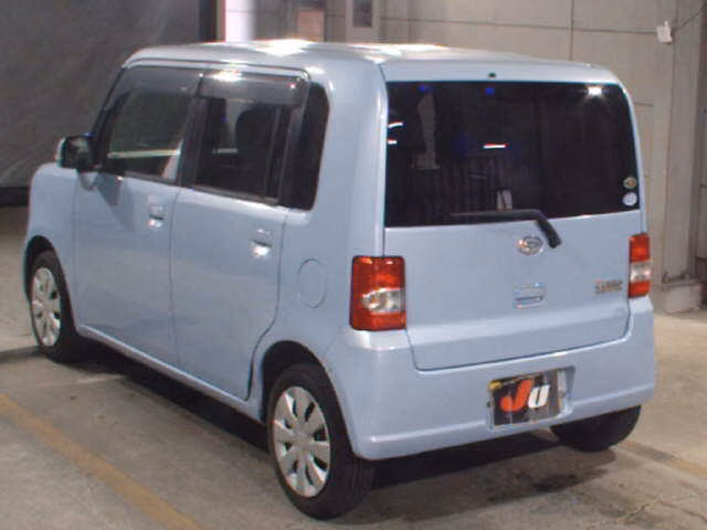 DAIHATSU MOVE CONTE