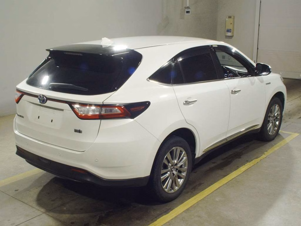 TOYOTA HARRIER