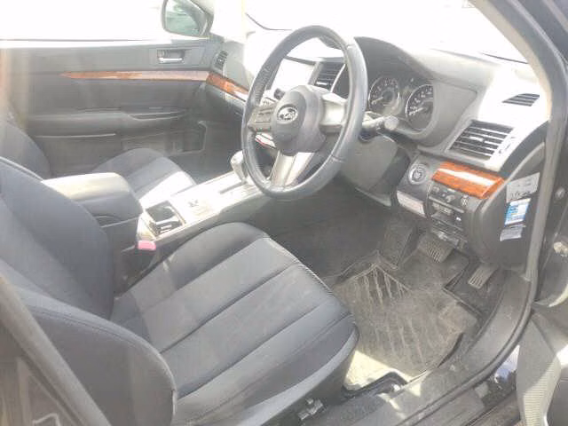 SUBARU LEGACY