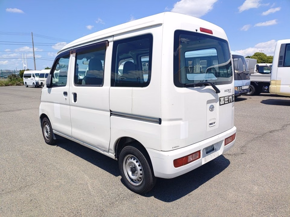 DAIHATSU HIJET