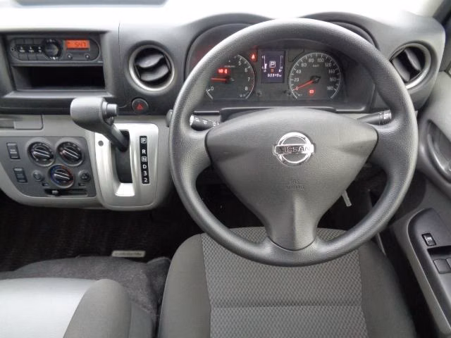 NISSAN CARAVAN