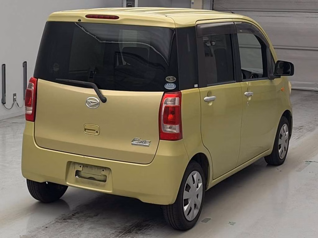 DAIHATSU TANTO EXE