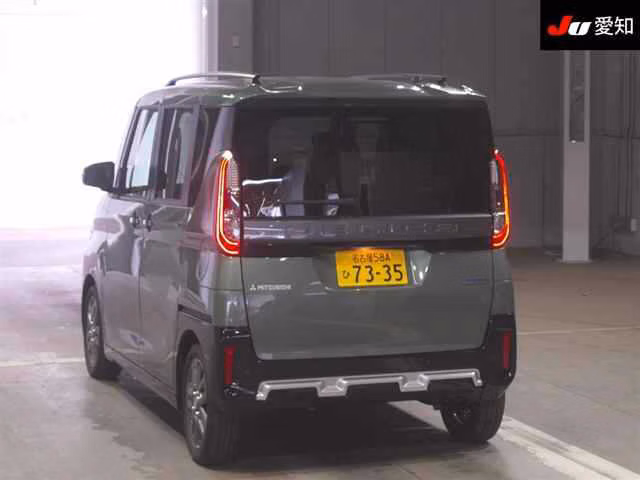MITSUBISHI DELICA MINI