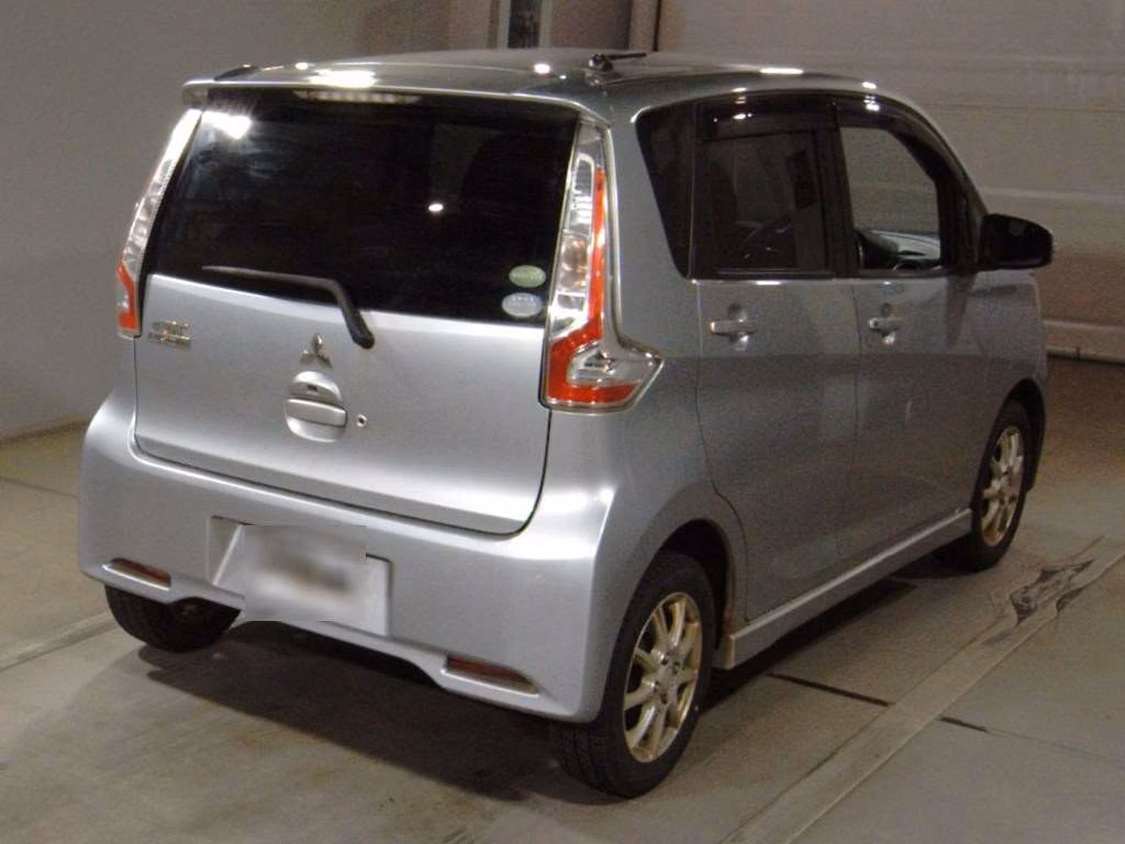 MITSUBISHI EK CUSTOM