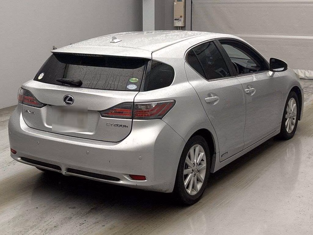 LEXUS CT200H