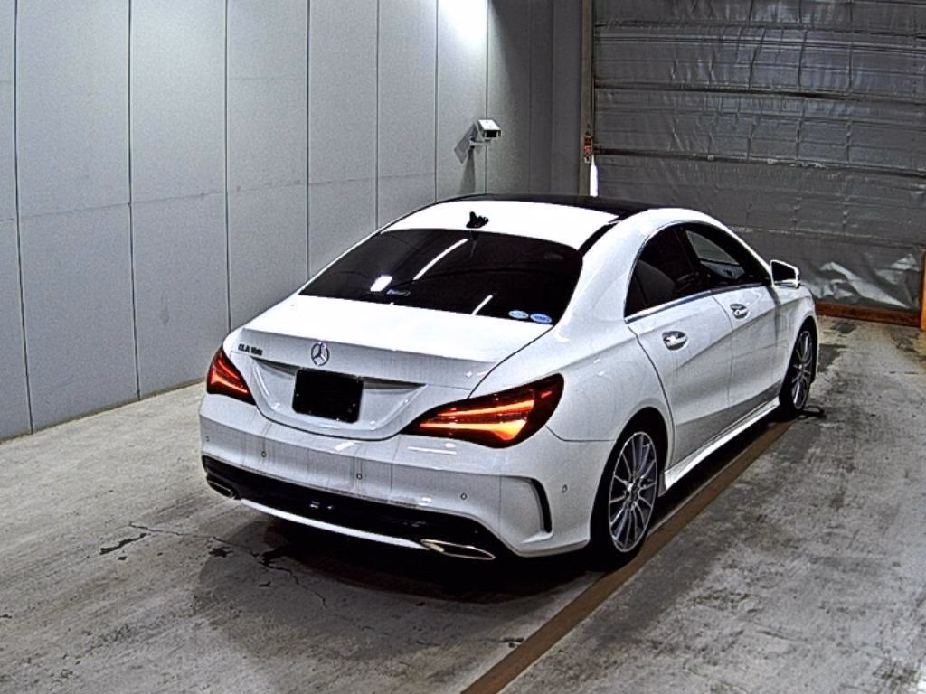 MERCEDES-BENZ CLA-CLASS