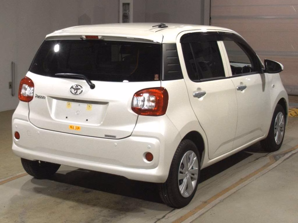 TOYOTA PASSO