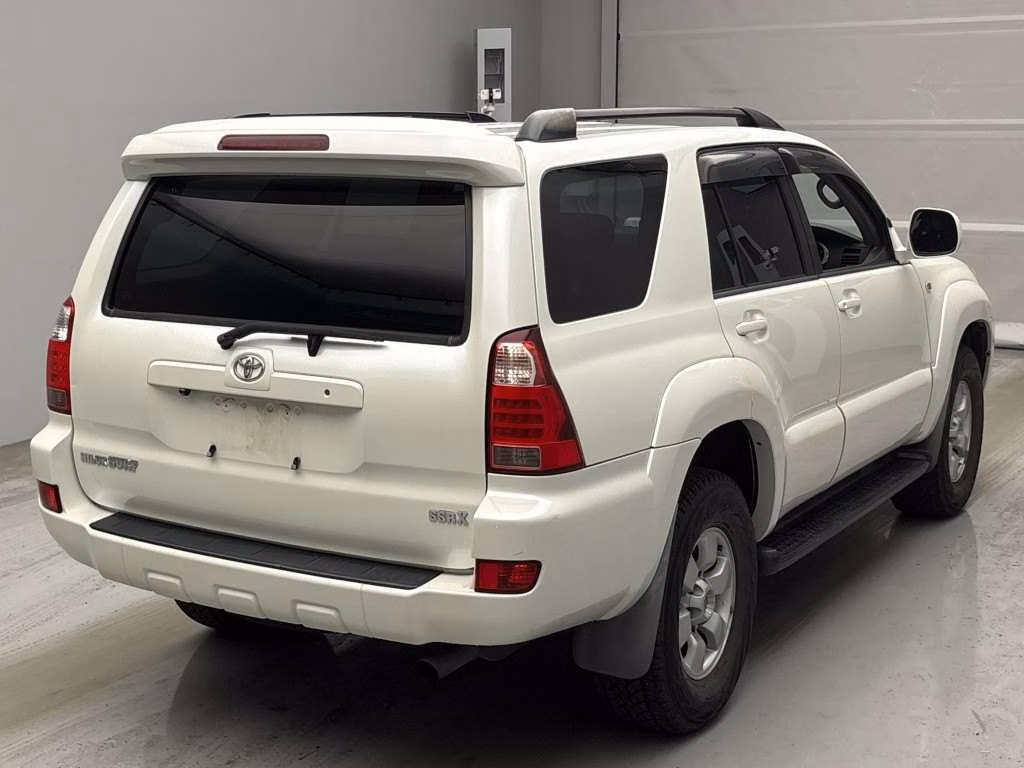 TOYOTA HILUX SURF