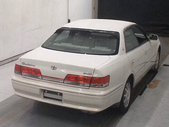 TOYOTA MARK II