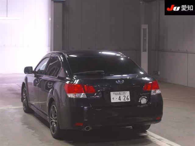 SUBARU LEGACY B4
