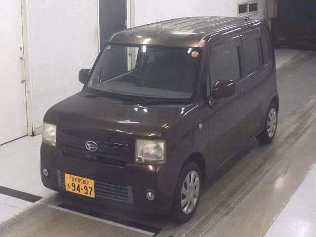 DAIHATSU MOVE CONTE