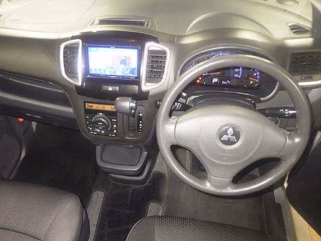 MITSUBISHI DELICA D:2