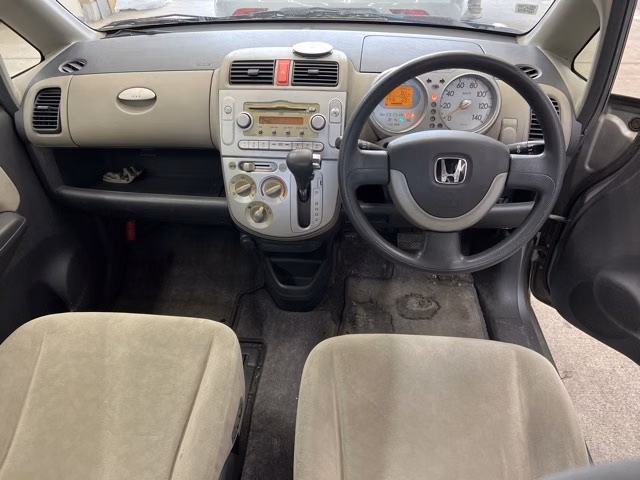 HONDA LIFE